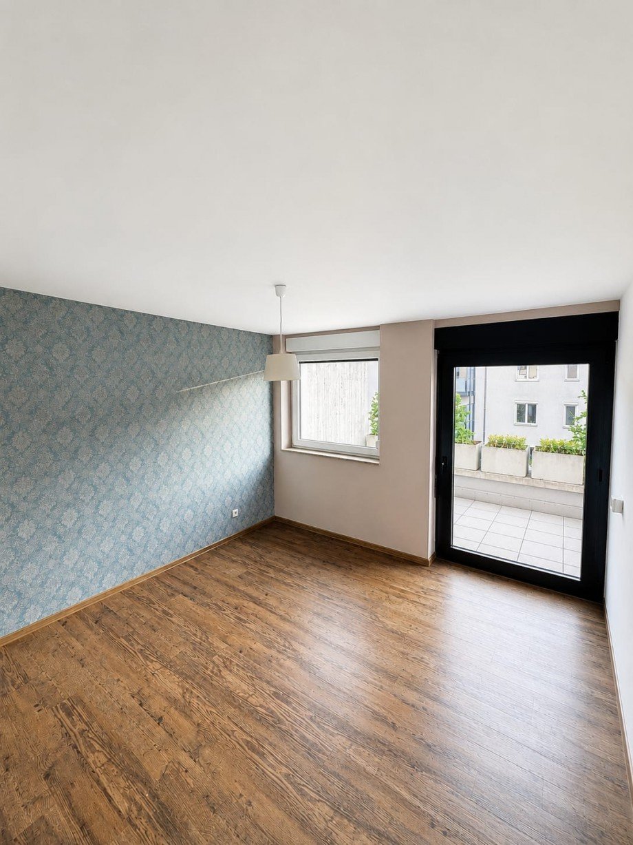 Schlafzimmer zum Bad Braun Racano Immobilien Wohnung Darmstadt