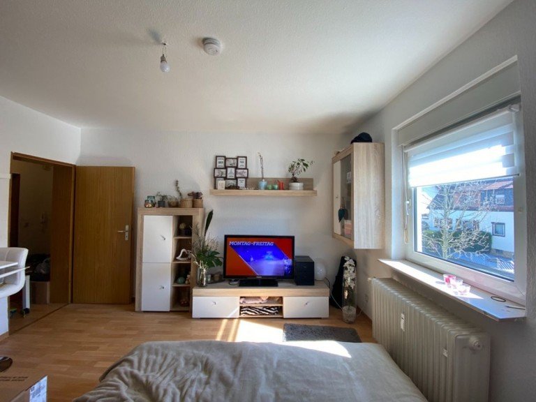 Wohn-/Schlafbereich Darmstadt Etagenwohnung Single Apartment in DA-West/ Heimst�ttensiedlung