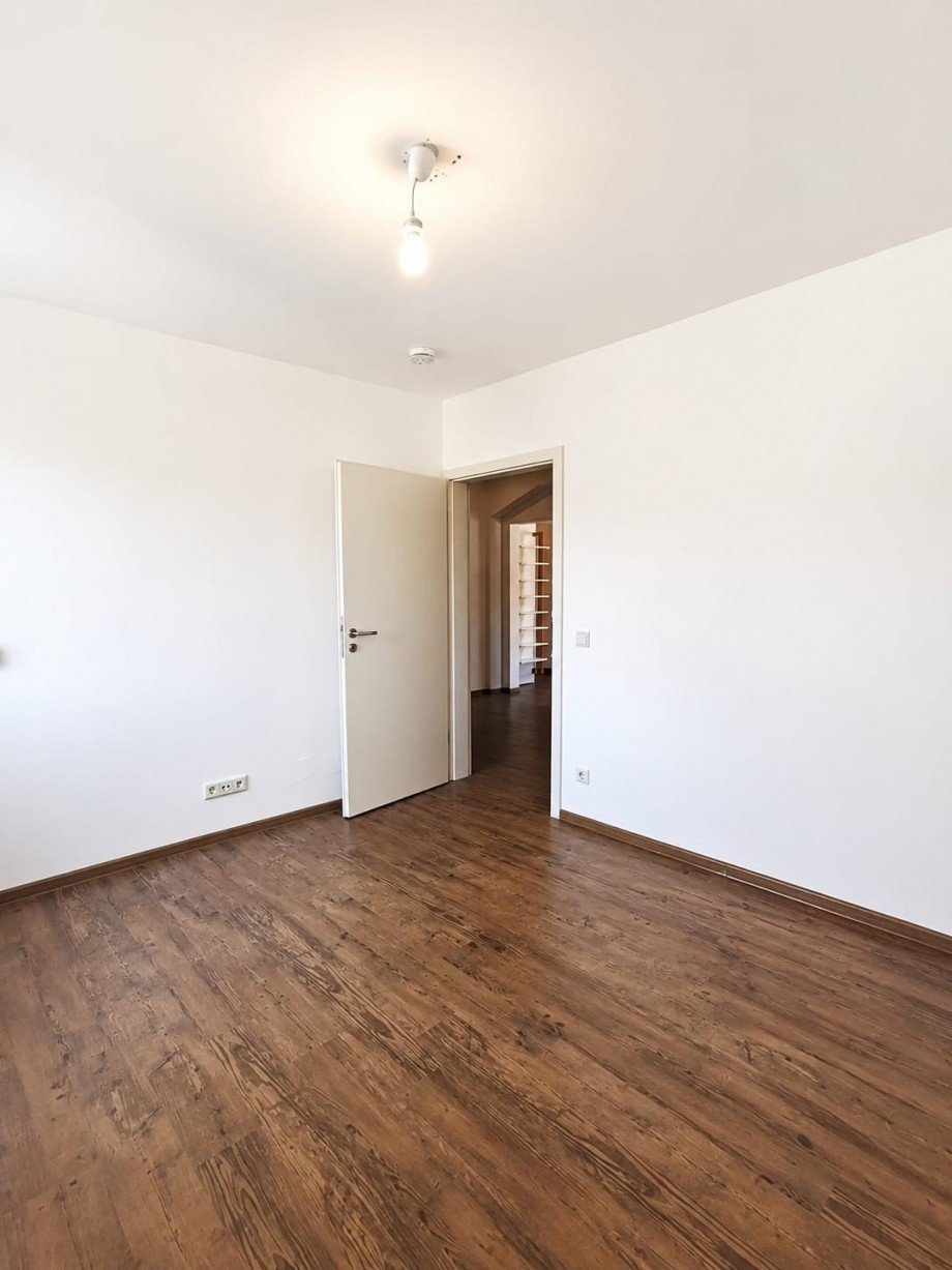 Schlafzimmer zur Ku2 Braun Racano Immobilien Wohnung Darmstadt