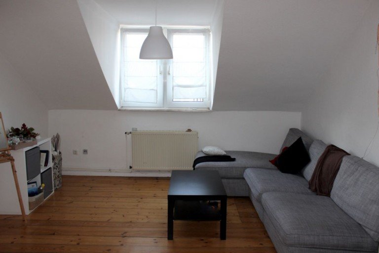Wohnzimmer Darmstadt Dachgeschosswohnung *Johannesviertel* Kleine 4 Zimmer DG Wohnung