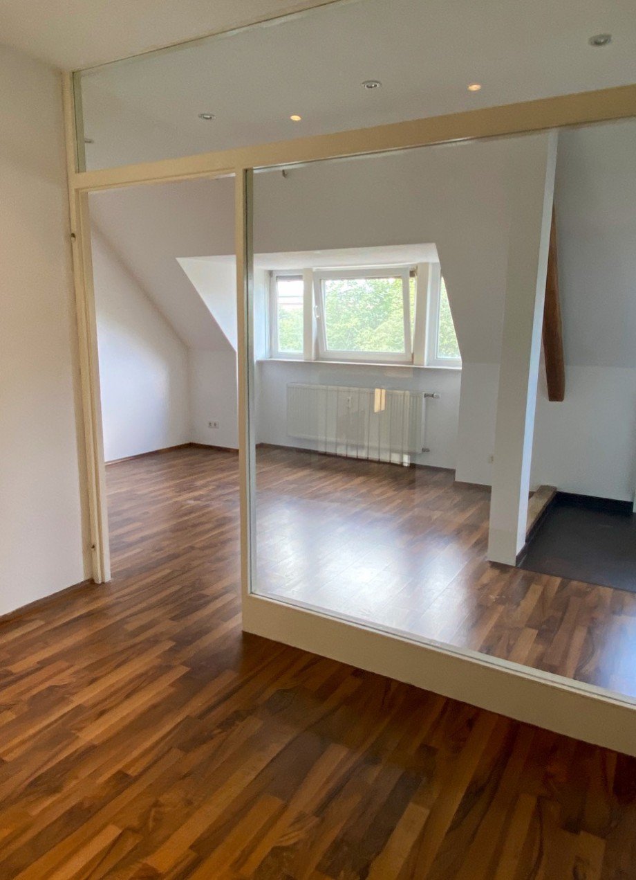 Flur Dachgeschosswohnung Darmstadt