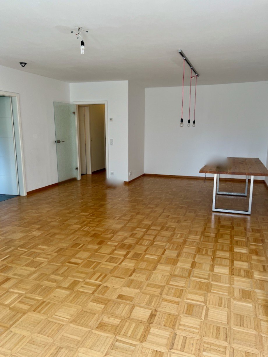 Wohnzimmer 2 Racano Immobilien Etagenwohnung Weiterstadt