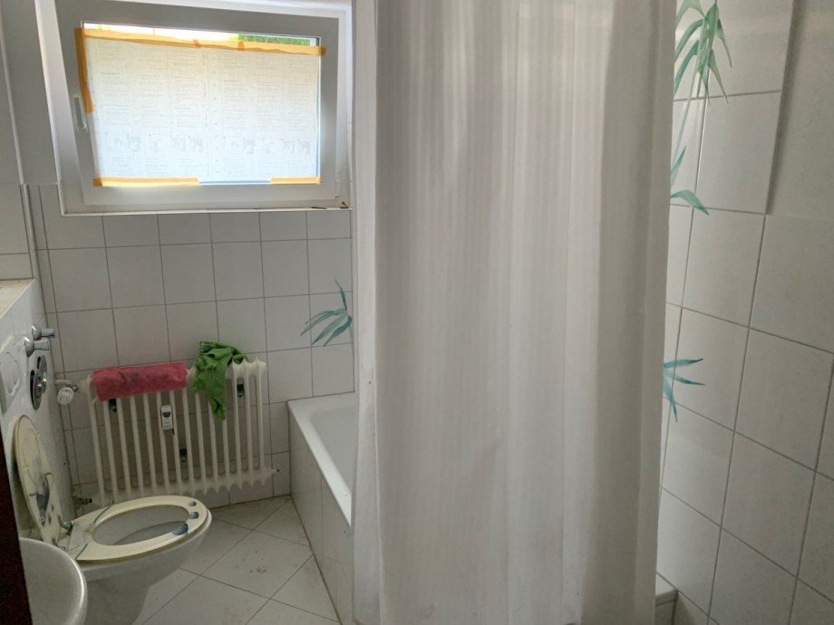 Bad Souterrainwohnung Offenbach