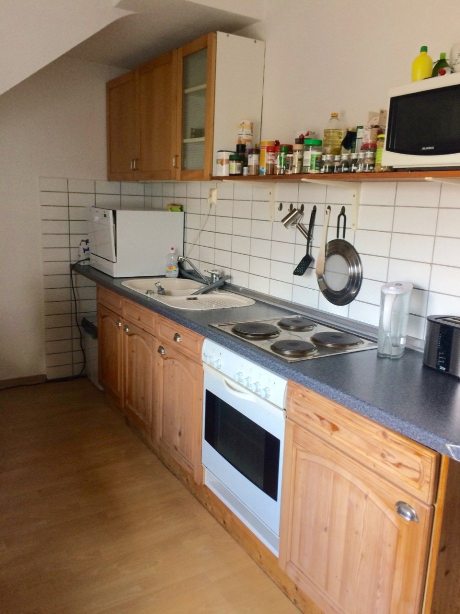 K�che mit EBK Etagenwohnung Darmstadt