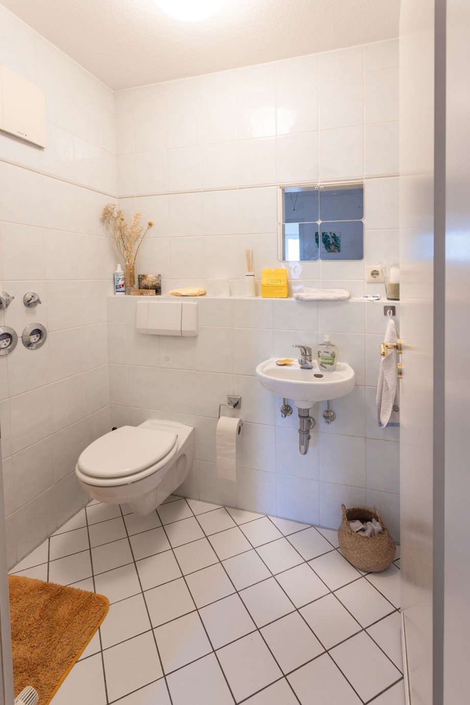 Racano Immobilien_G�ste WC Wohnung Darmstadt