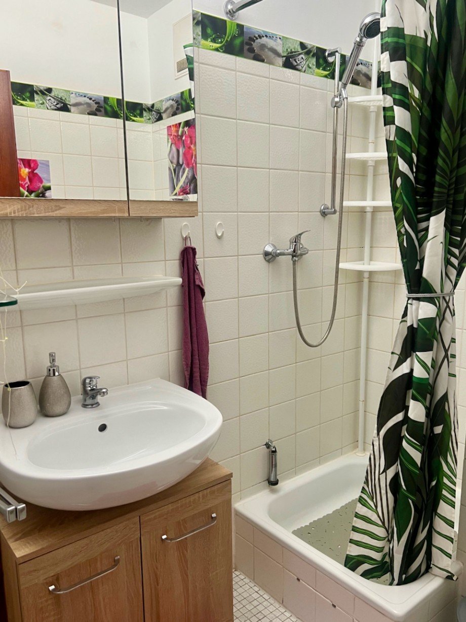 Racano Immobilien Bad 2 Erdgeschosswohnung Darmstadt