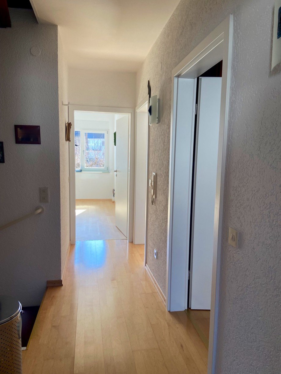 Flur 1.OG. Reihenmittelhaus Ober - Ramstadt / Rohrbach