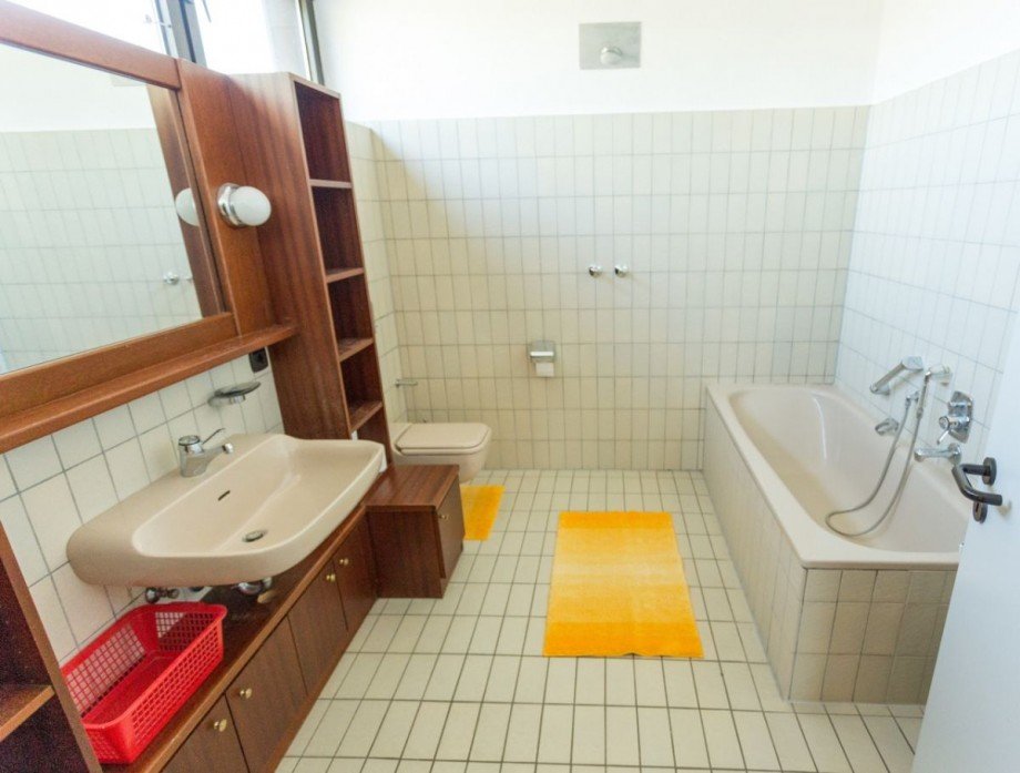 Badezimmer 1.OG Villa Ro�dorf