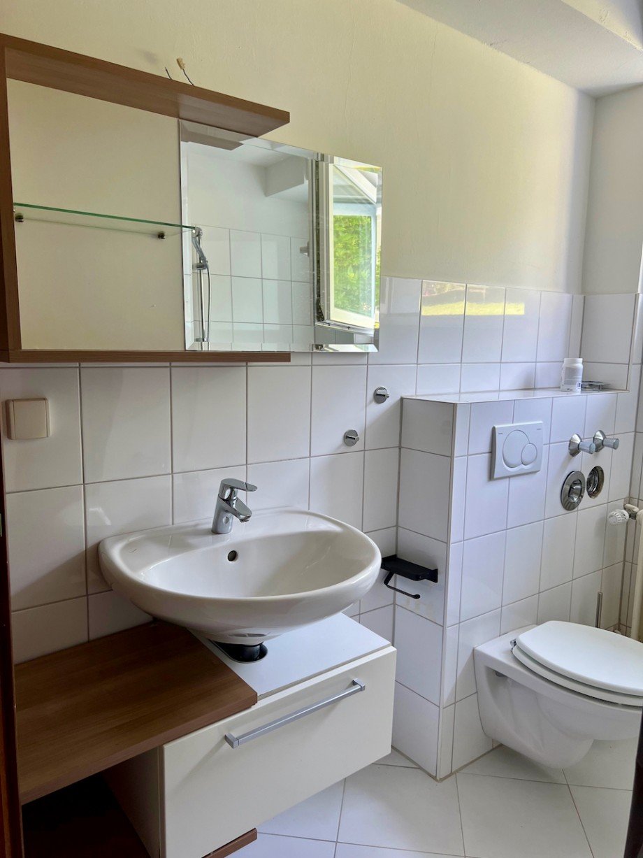 Racano Immobilien Bad Souterrainwohnung Offenbach