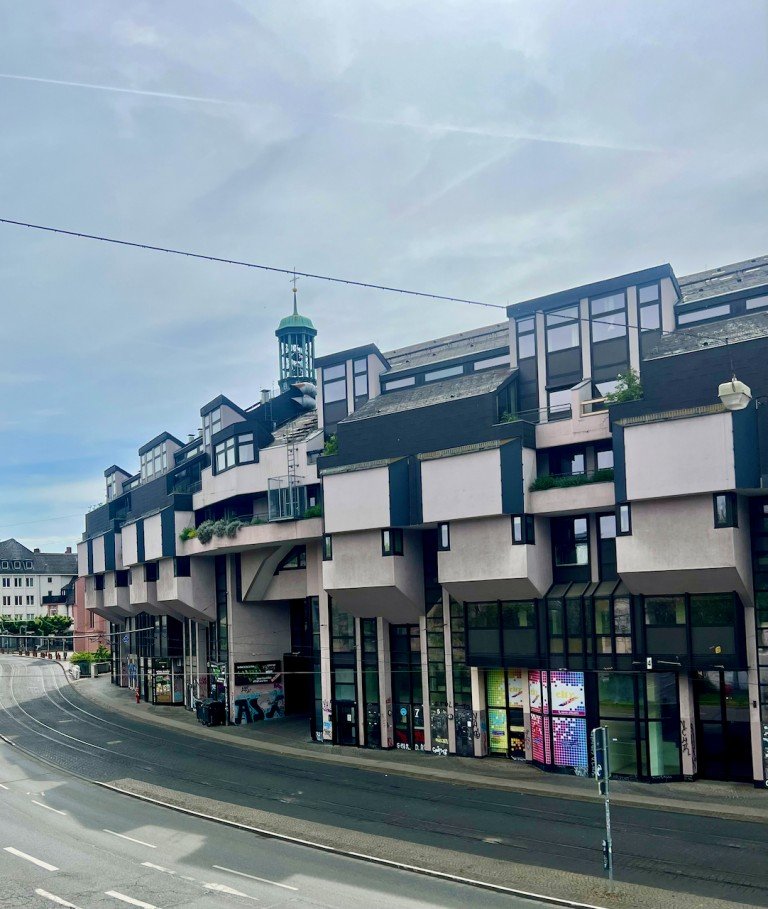 Holzstr. Darmstadt Etagenwohnung Attraktive Kapitalanlage in der Stadtmitte