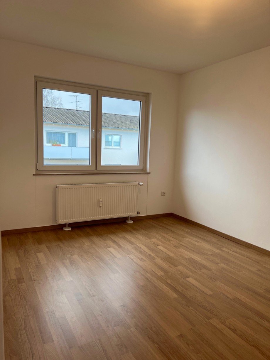 Racano Immobilien Schlafzimmer 2 Dachgeschosswohnung Erzhausen