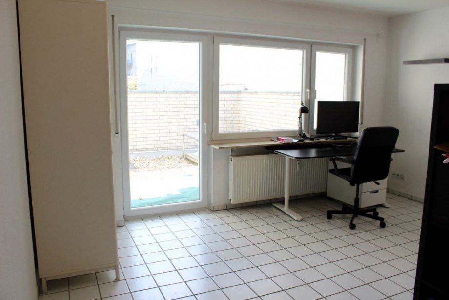 Wohn-/Schlafzimmer Etagenwohnung Darmstadt