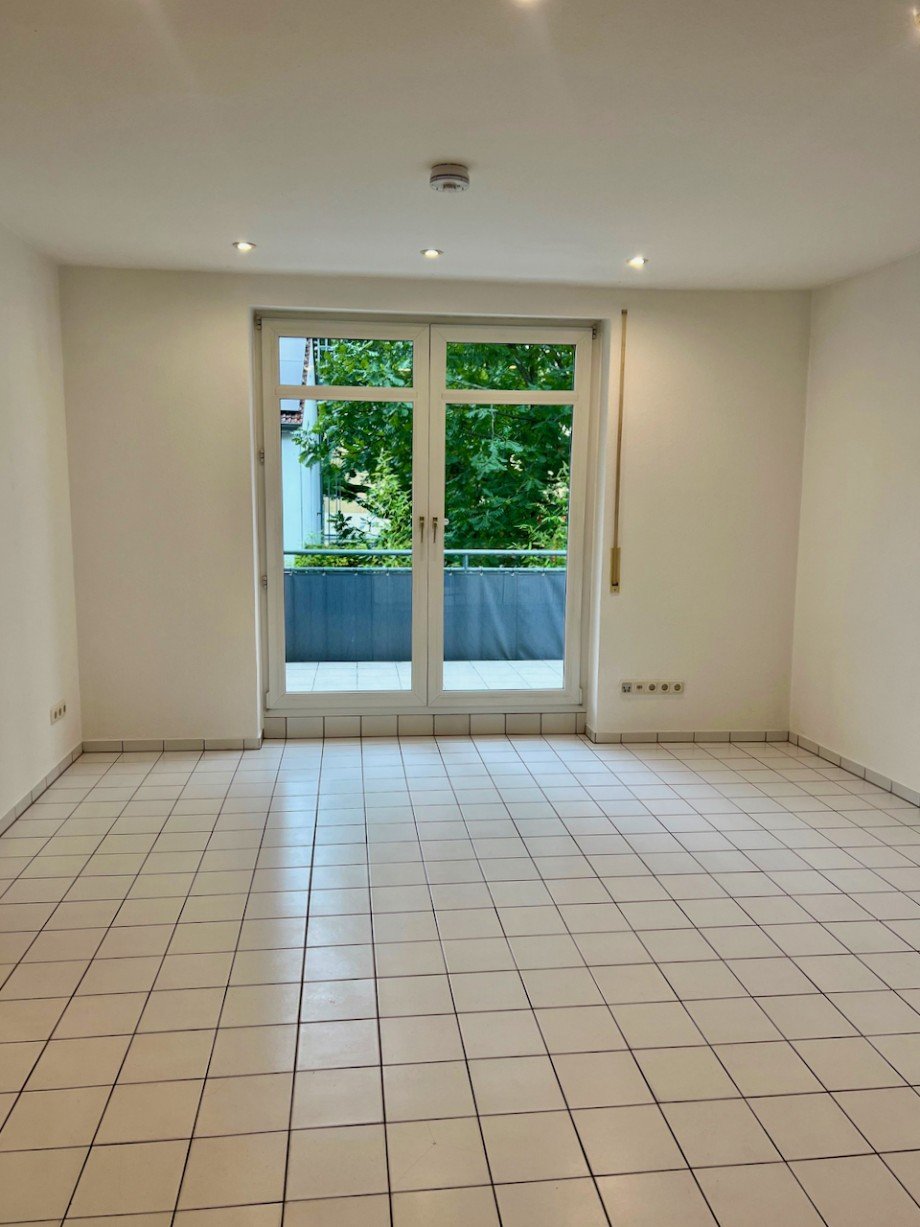 Wohnzimmer_Racano Immobilien Etagenwohnung Darmstadt