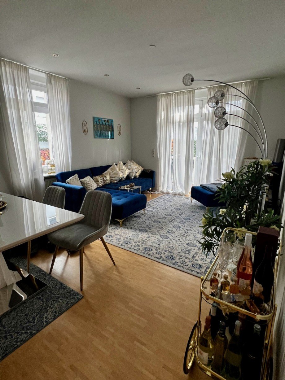 Wohnbereich mit Zugang zum Balkon Erdgeschosswohnung Darmstadt
