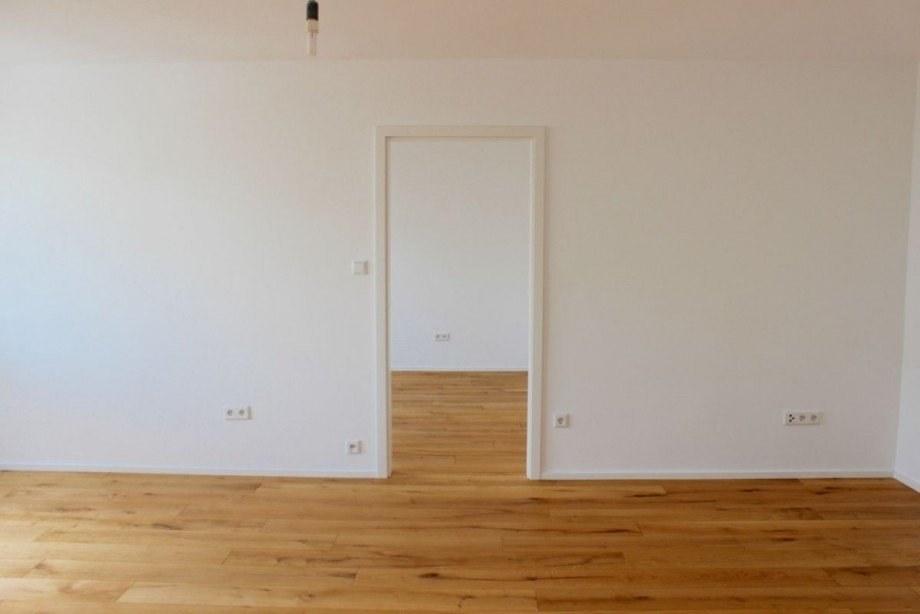 Durchgang Wohn-/ Schlafzimmer Etagenwohnung Darmstadt