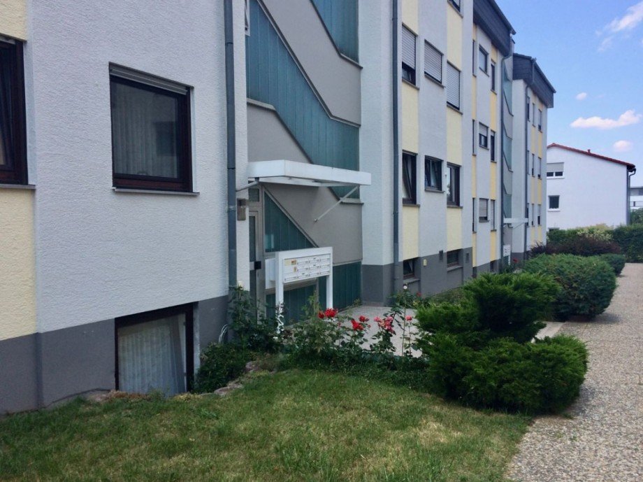 Ansicht - Hauseingang Erdgeschosswohnung Ro�dorf