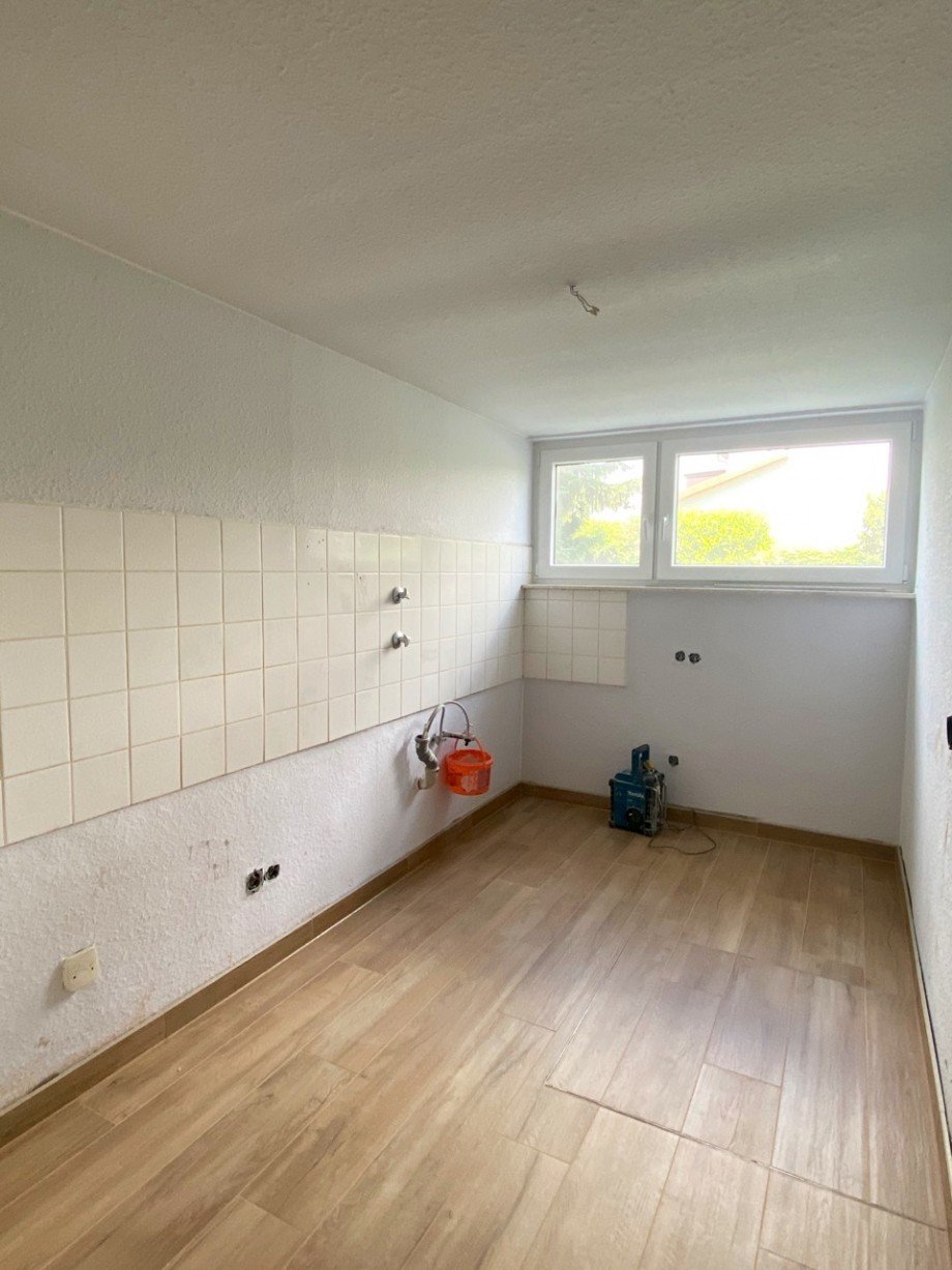 K�che Souterrainwohnung Ro�dorf