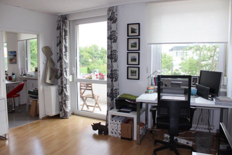 Wohn-/Schlafzimmer mit Balkon Darmstadt Etagenwohnung Klein & Fein - Single Appartement in Bessungen mit S�dbalkon