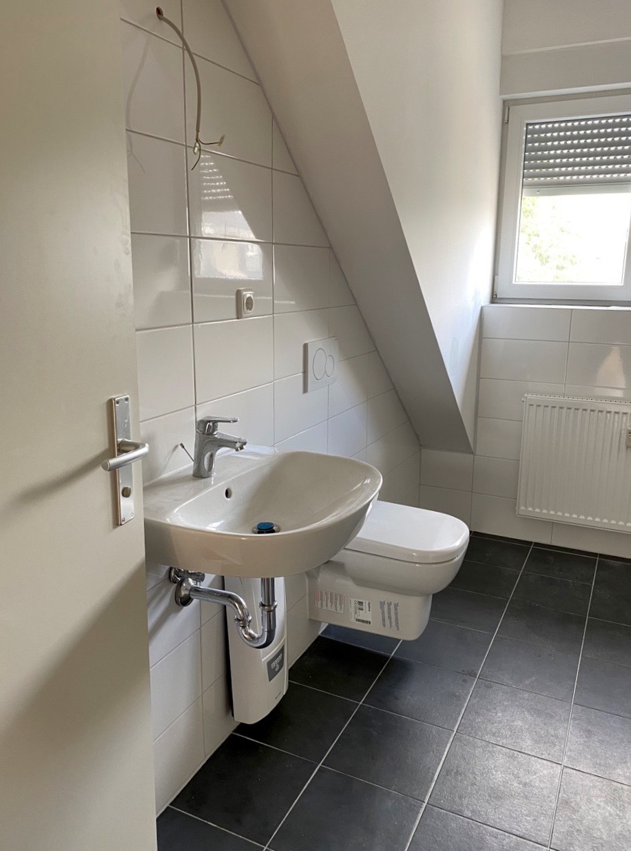 Badezimmer Dachgeschosswohnung Darmstadt