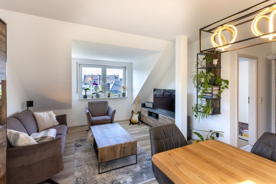 Wohnzimmer 03 Dachgeschosswohnung Darmstadt