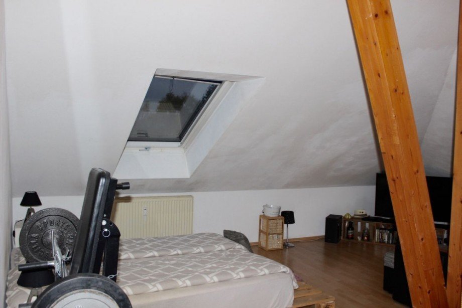Wohn-/Schlafbereich Dachgeschosswohnung Ober-Ramstadt