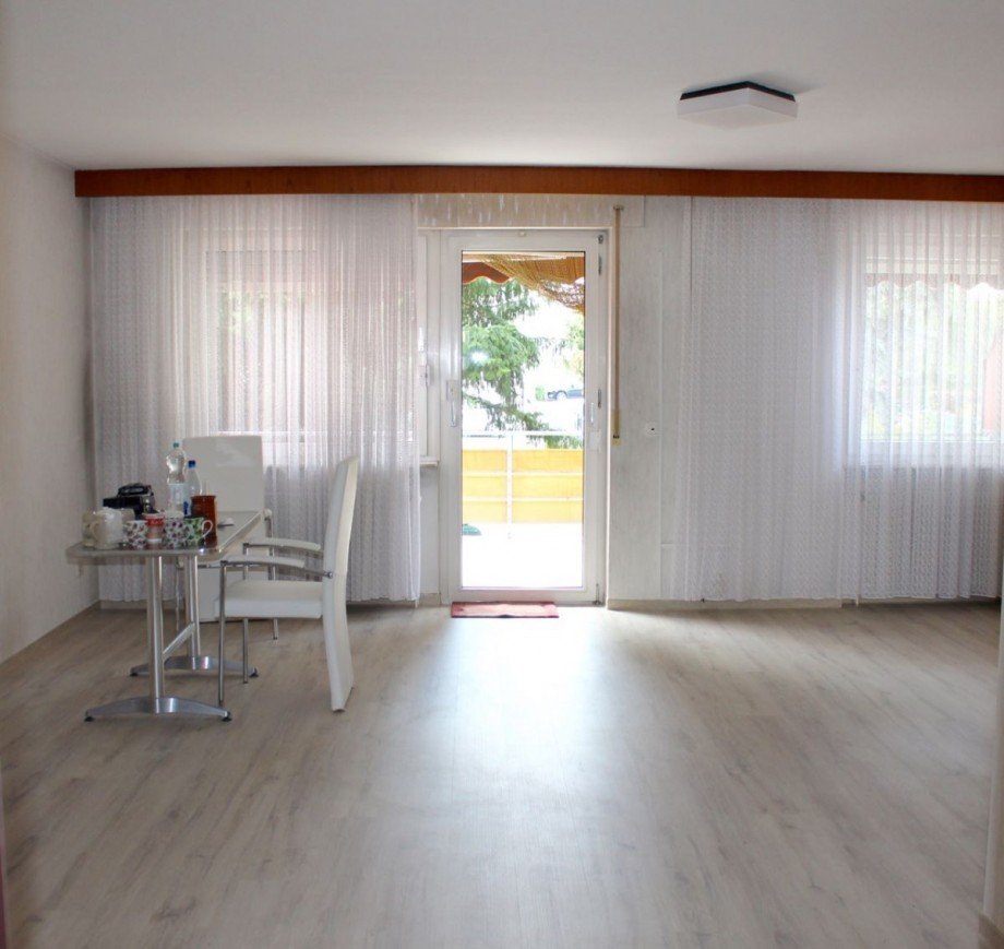 Weiterstadt RH Wohnzimmer EG II Reihenmittelhaus Weiterstadt