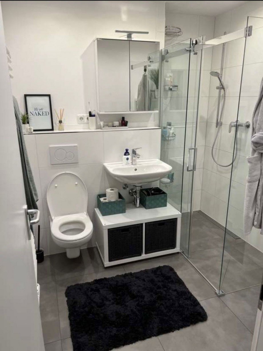 Racano Immobilien - Duschbad Wohnung Messel