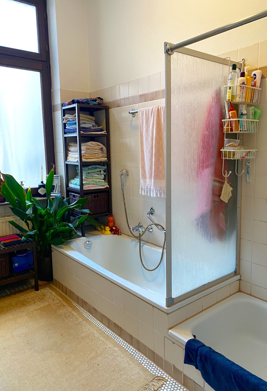 Badezimmer Etagenwohnung Frankfurt/ Main
