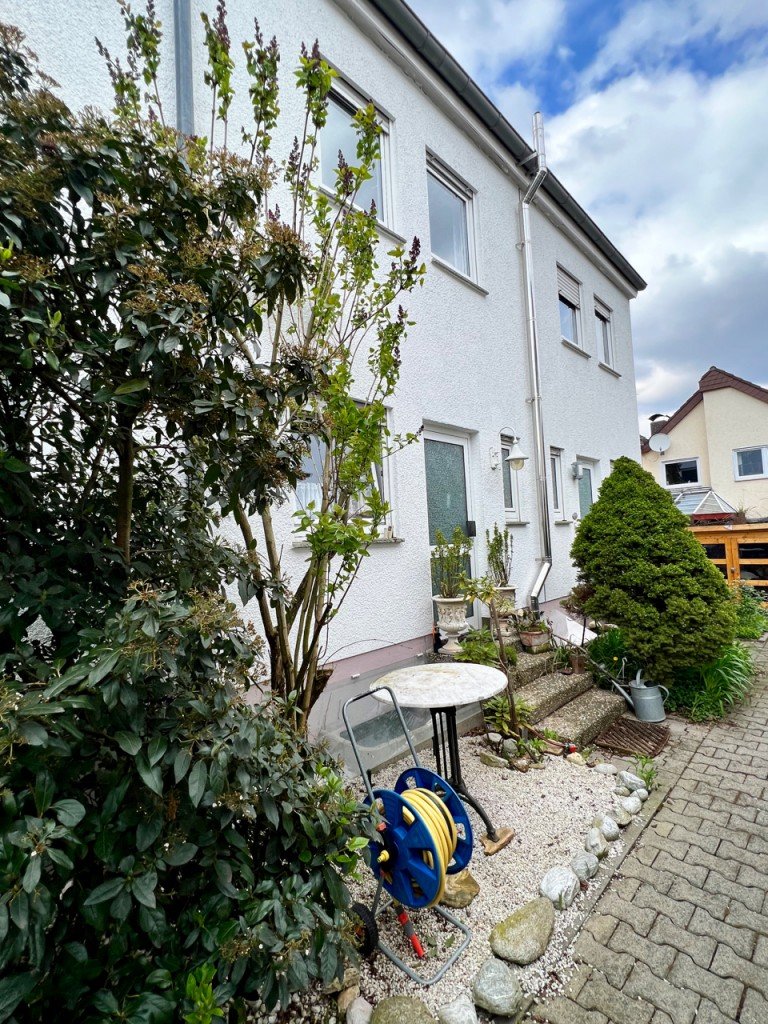 Ansicht Haus Alsbach - H�hnlein Reihenmittelhaus Ihre kleine Residenz - Grundsolides RMH in Alsbach