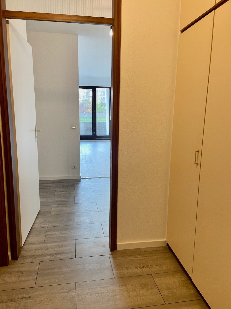 Eingangsbereich mit Wandschrank Erdgeschosswohnung Darmstadt