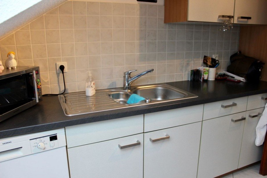 K�che mit EBK Dachgeschosswohnung Erzhausen
