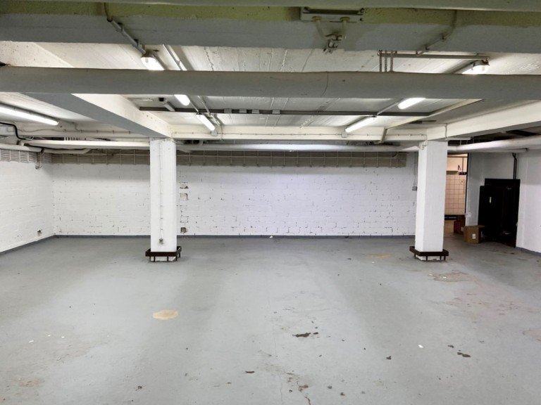 Racano Immobilien Darmstadt Darmstadt sonstige *Ideal f�r Handwerker - Lagerfl�che ab sofort*