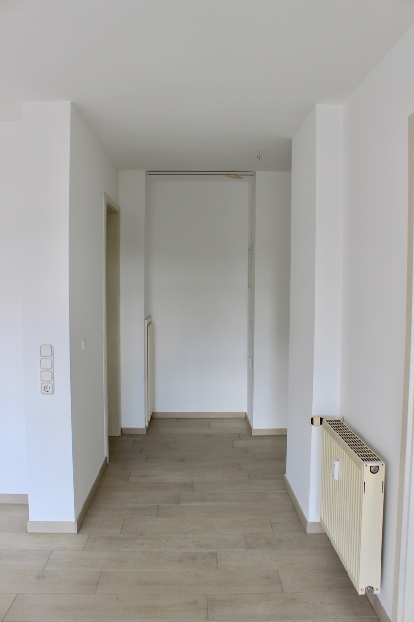 Diele mit Nische f�r Garderobe Etagenwohnung Ober-Ramstadt