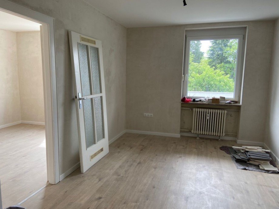 Durchgangszimmer mit Schlafzimmer Etagenwohnung Darmstadt