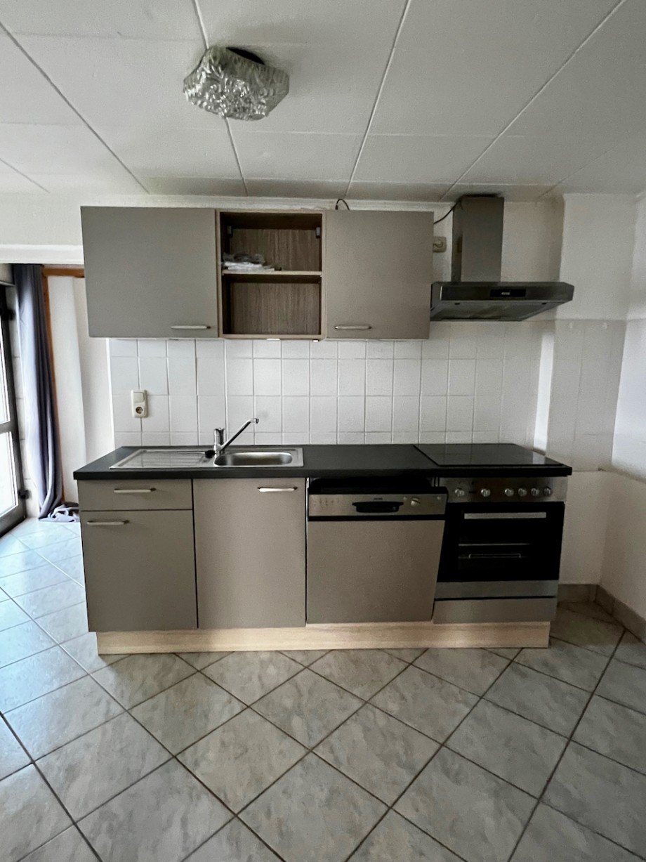 K�che mit Einbauk�che Erdgeschosswohnung Darmstadt