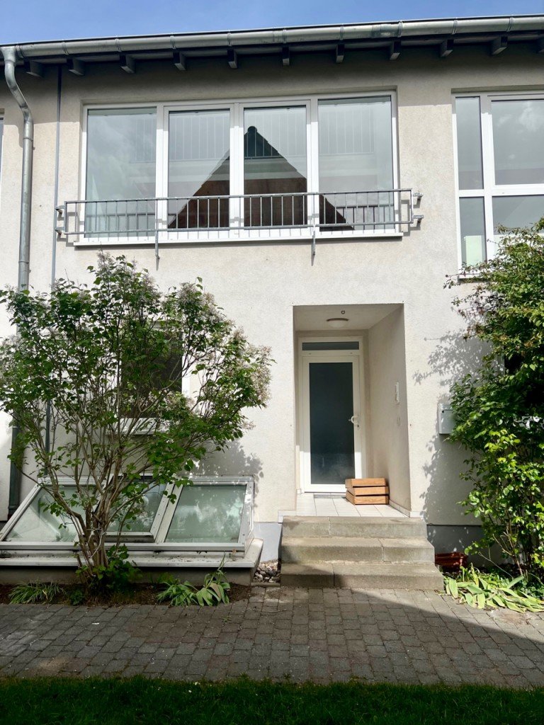 Ansicht Haus Darmstadt Reihenmittelhaus *Townhouse - Mitten im alten Ortskern von Arheilgen*