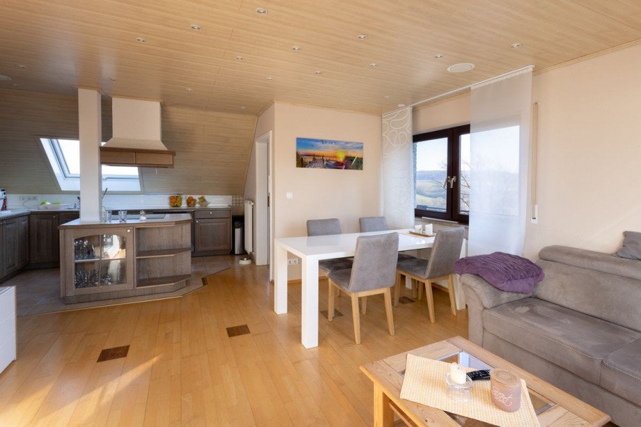 Wohnbereich mit K�che Maisonettewohnung Ober - Ramstadt