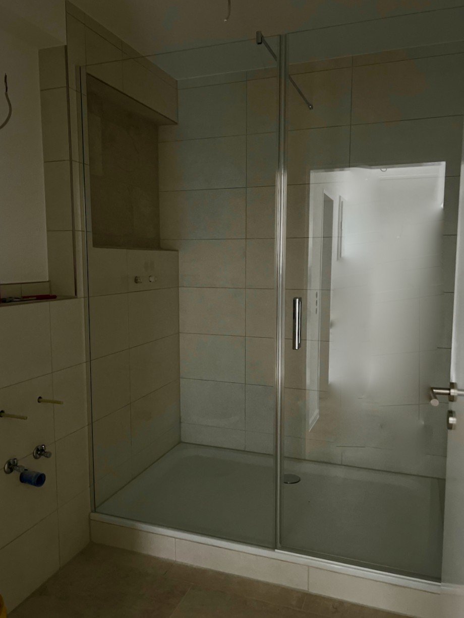 Duschbad Whg.li Innenstadt RacanoImmobilien.jpeg Etagenwohnung Darmstadt