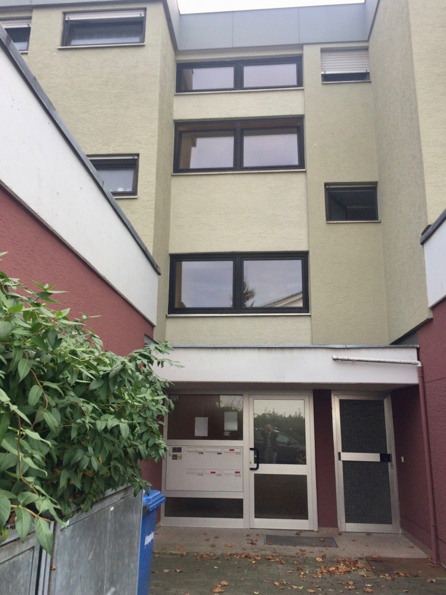 Ansicht - Hauseingang Etagenwohnung Ro�dorf