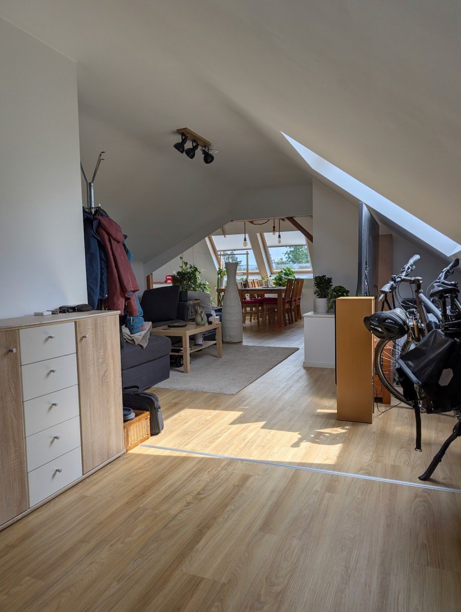 Heimstasiedlung DG:re. Wohnbereich Racano Immobilien Etagenwohnung Darmstadt