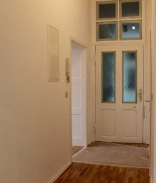 Flur Martinsviertel! 3 Zimmer Wohnung f�r Altbauliebhaber