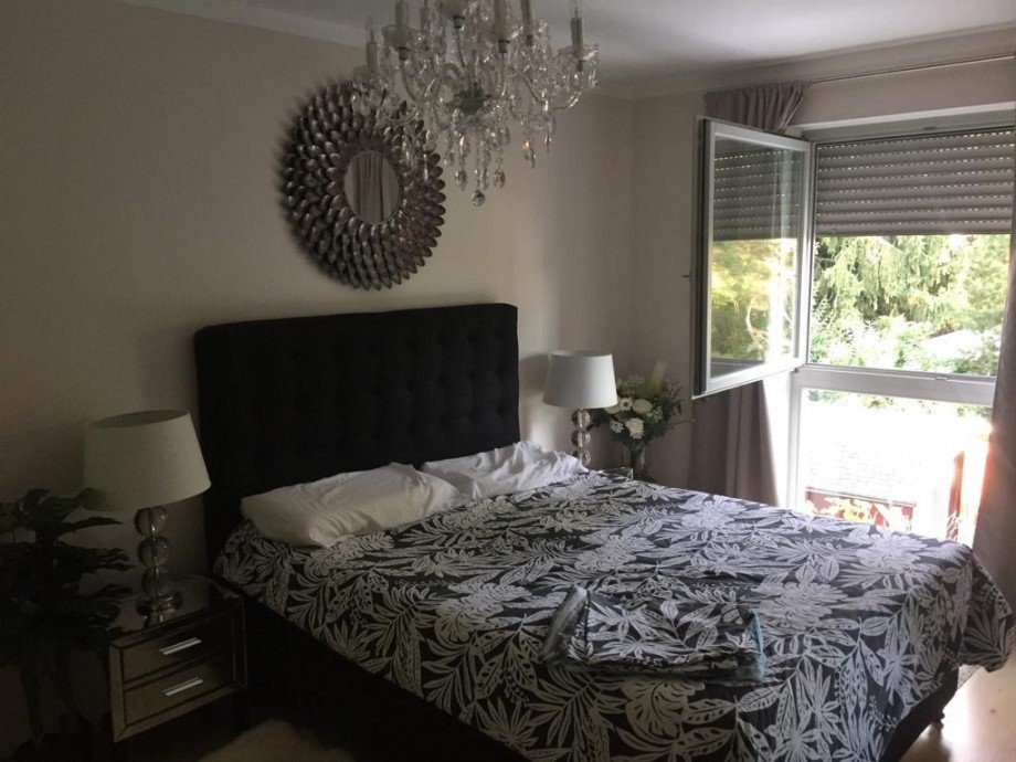 Schlafzimmer 1.OG. Doppelhaush�lfte Dieburg
