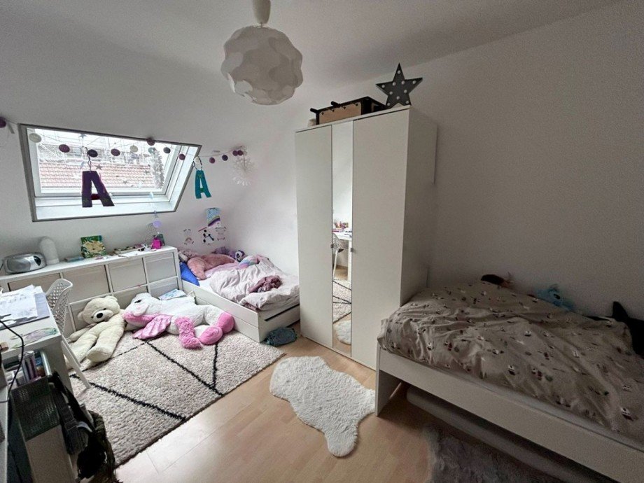 Racano Immobilien Kinderzimmer1 Dachgeschosswohnung Darmstadt