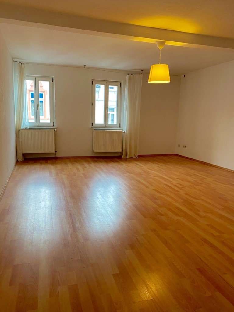 Schlafzimmer Offenbach Etagenwohnung Offenbachs Innenstadt - gro�z�gige 3 Zimmer Wohnung/ auch WG-geeignet!