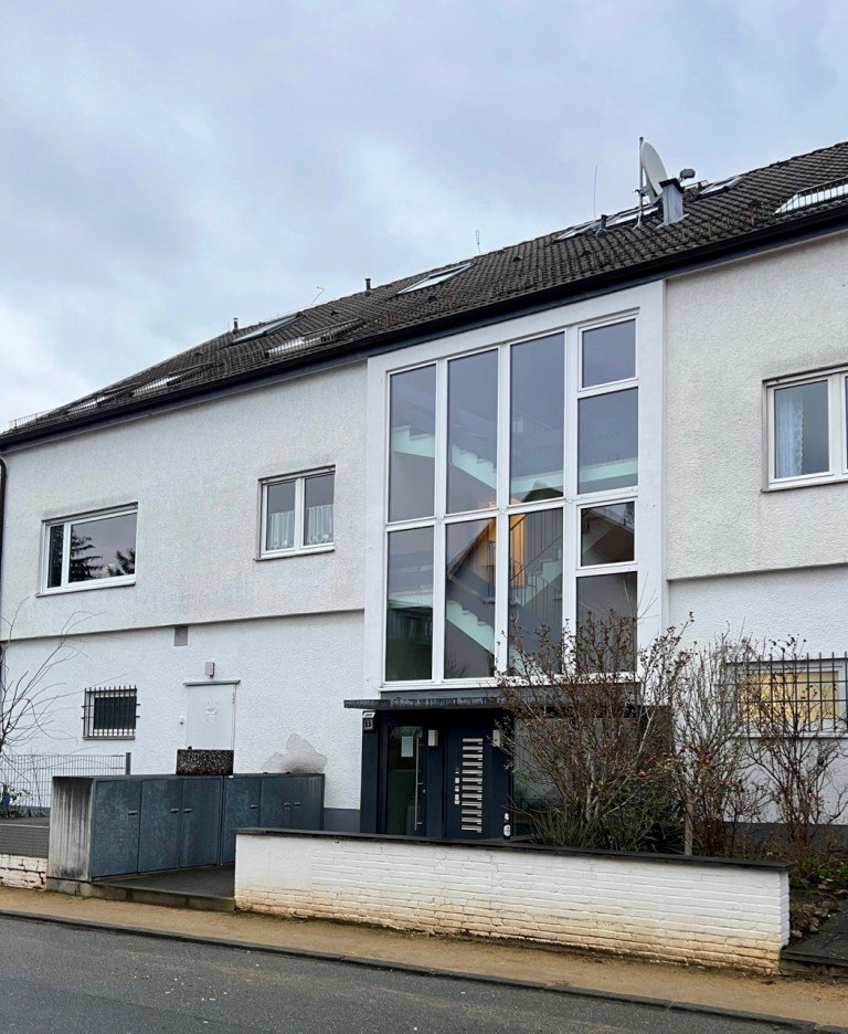 Racano HeimstaAnsicht Darmstadt Etagenwohnung Racano Immobilien *Heimst�ttensiedlung - 4 Zimmer Wohnung mit gro�z�giger Terrasse*