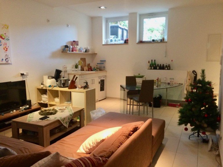 Offener Wohnbereich mit K�che Darmstadt Souterrainwohnung *Wohnen mitten in Bessungen - Aussergew�hnliche 3 Zimmer Wohnung optimal f�r Paare oder 2er WG*