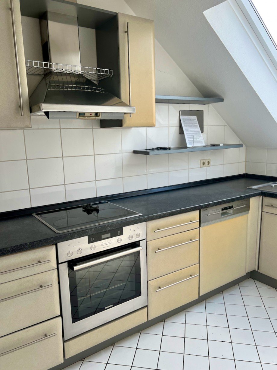 K�che mit EBK Maisonettewohnung Darmstadt