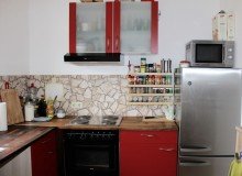 K�che Ro�dorf! Gro�z�gige 2 Zimmerwohung + gro�er Terrasse inklusive