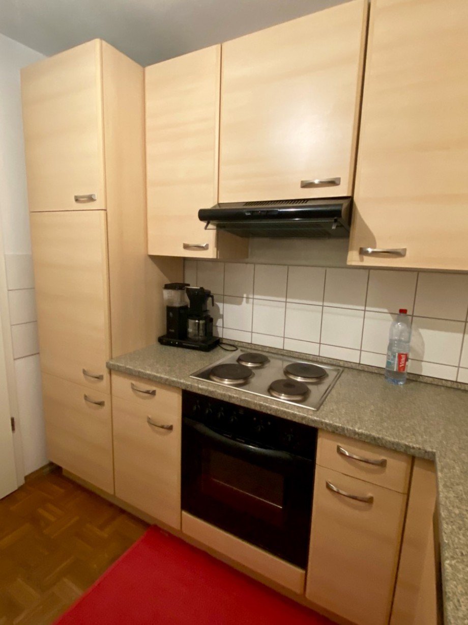 K�che mit EBK Etagenwohnung Darmstadt