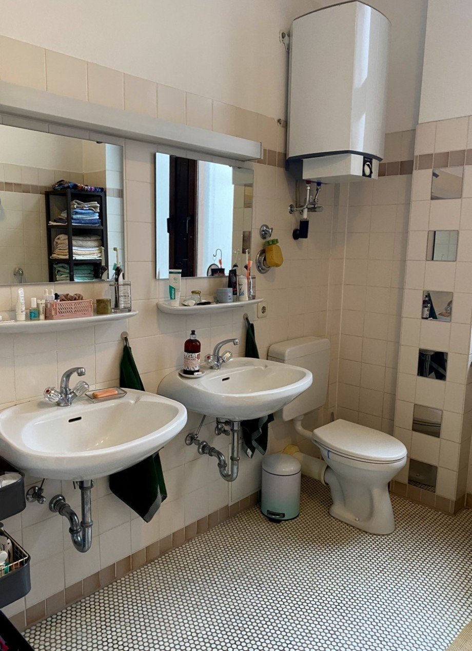 Badezimmer Etagenwohnung Frankfurt/ Main
